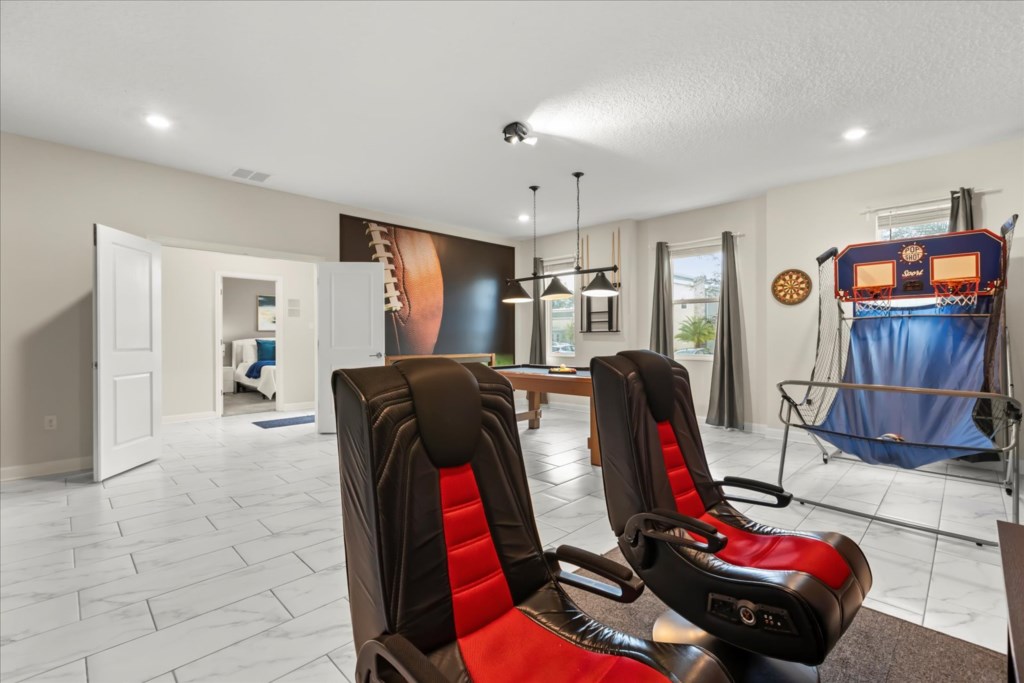 8 bedroom vacation house at Storey Lake - Image 16