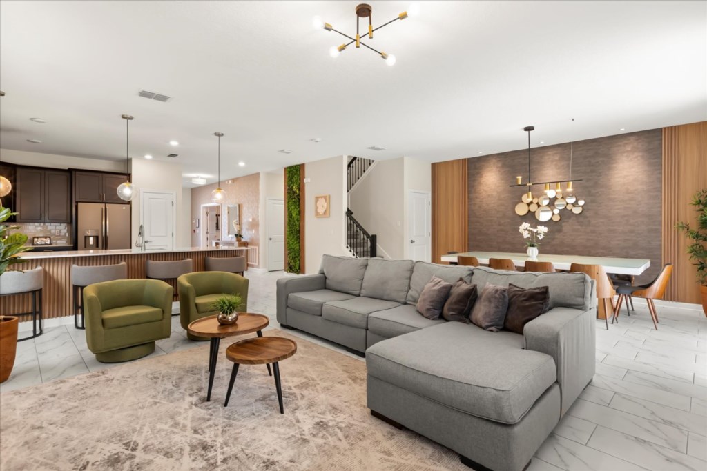 8 bedroom vacation house at Storey Lake - Image 2