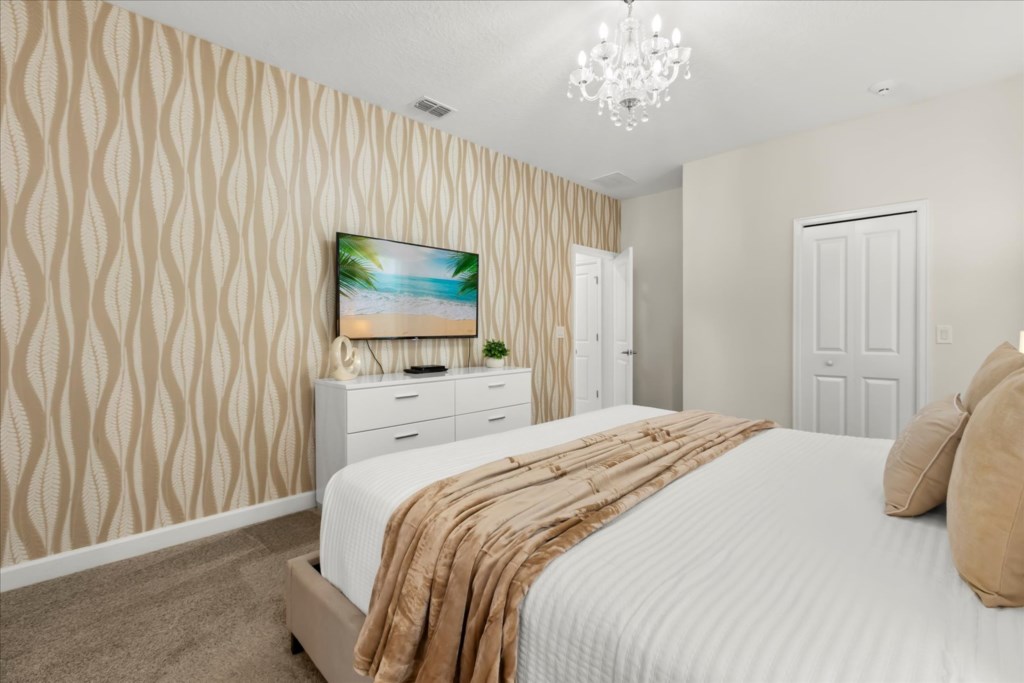 8 bedroom vacation house at Storey Lake - Image 25