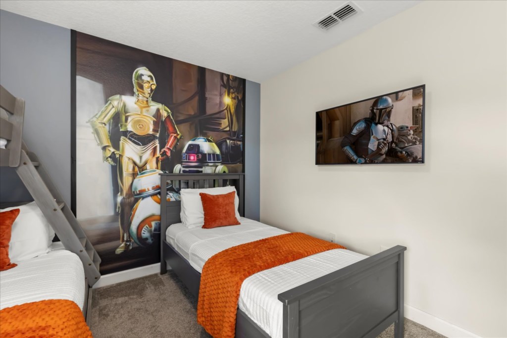 8 bedroom vacation house at Storey Lake - Image 35