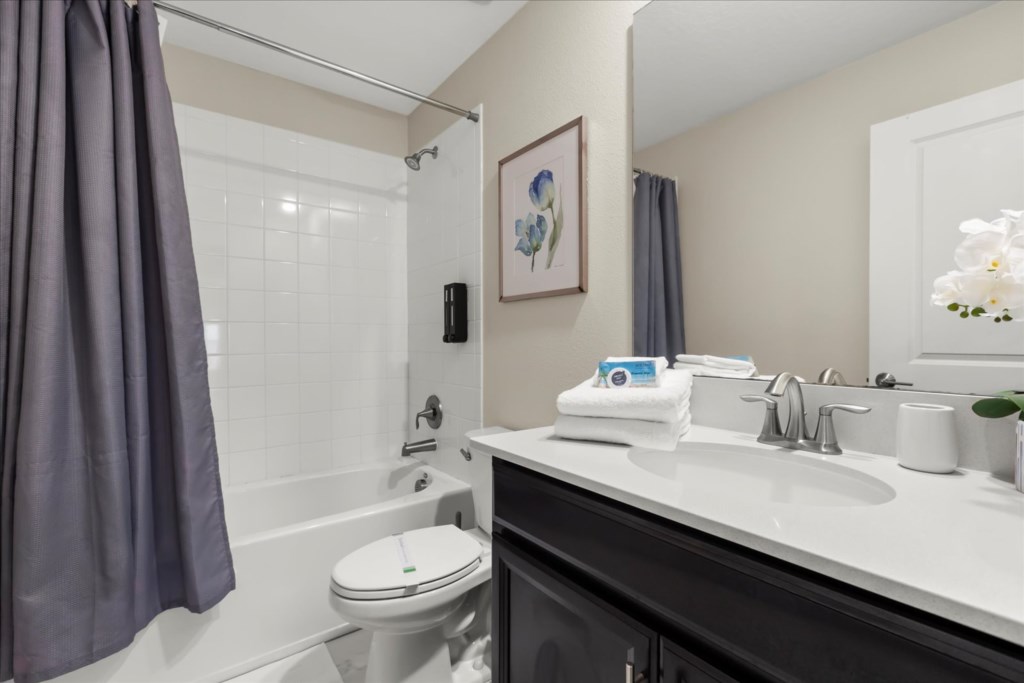 8 bedroom vacation house at Storey Lake - Image 53