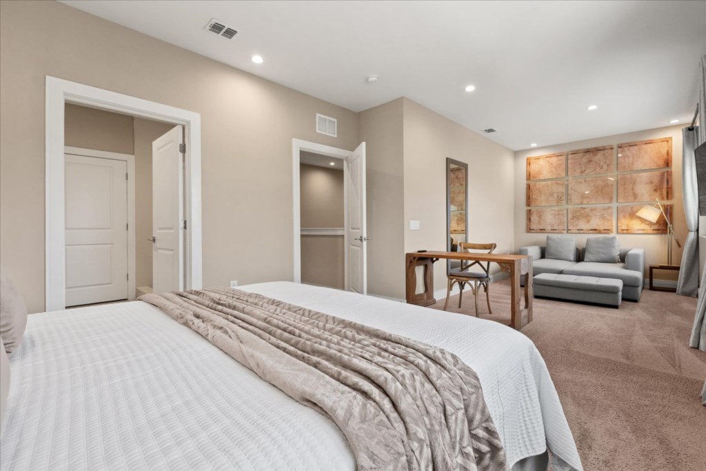 4 bedroom vacation townhouse at Magic Village Views - Image 13