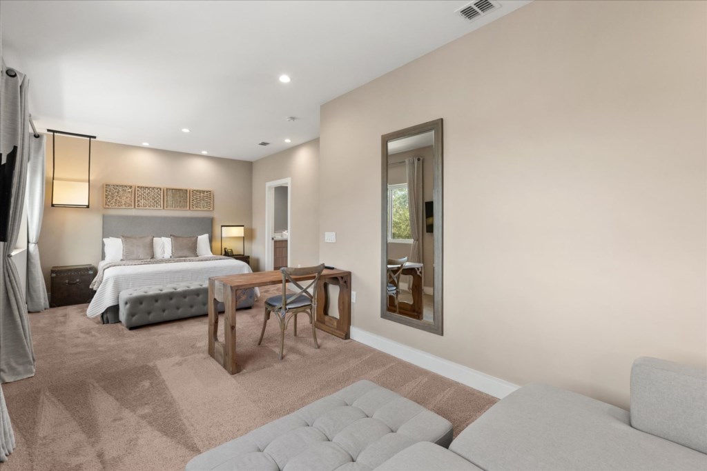 4 bedroom vacation townhouse at Magic Village Views - Image 16