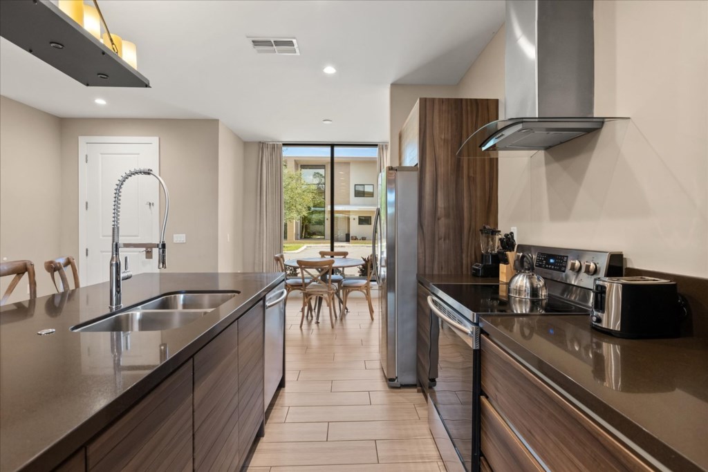 4 bedroom vacation townhouse at Magic Village Views - Image 9