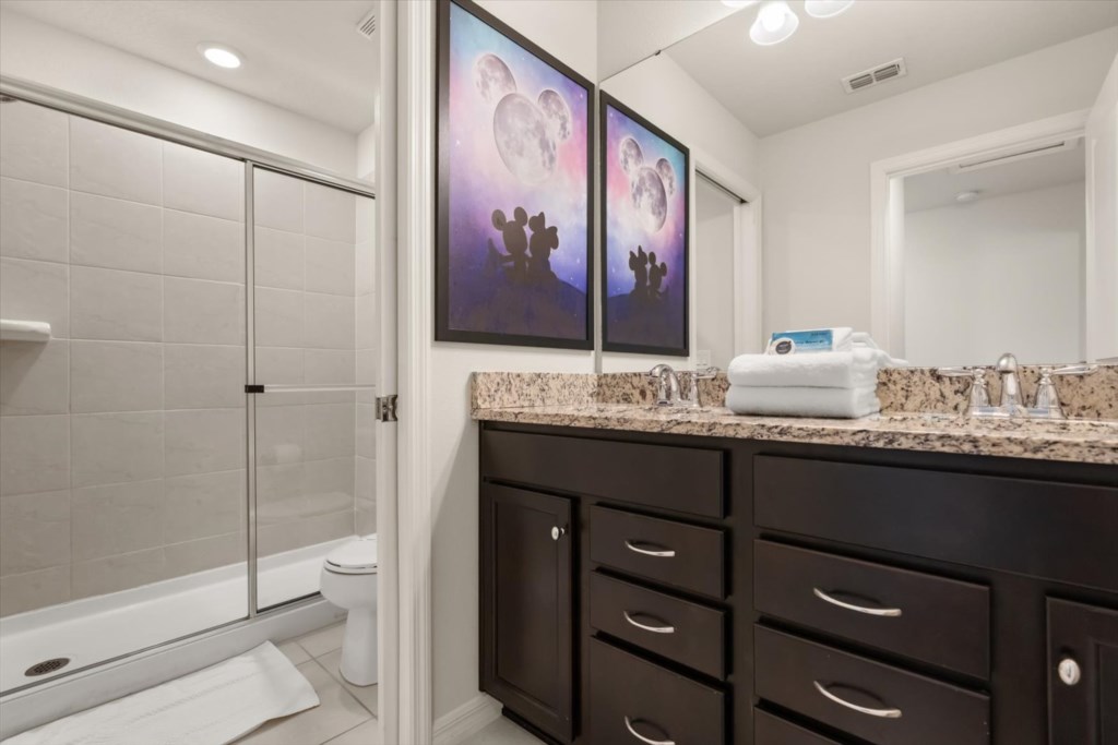 7 bedroom vacation house at Windsor Island Resort - Image 35