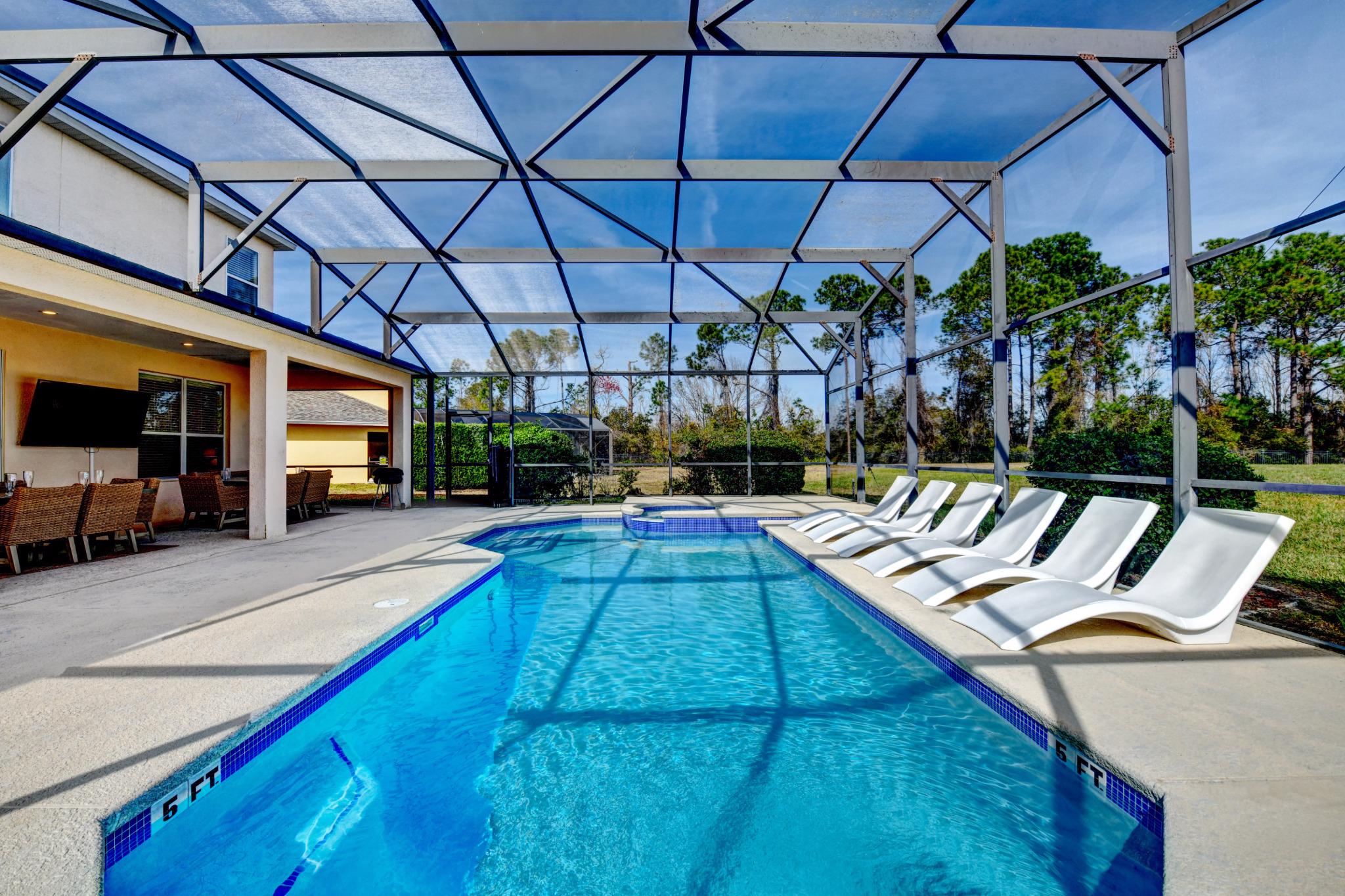 6BR Emerald Island Pool Home Near Disney