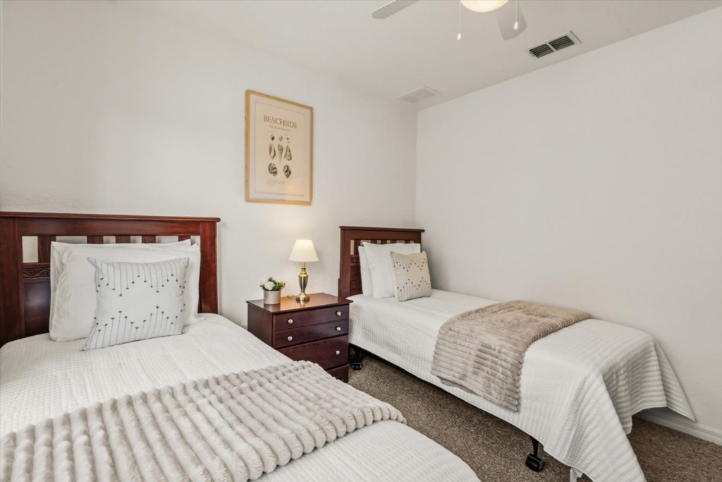 4 bedroom vacation townhouse at Venetian Bay Villages - Image 15