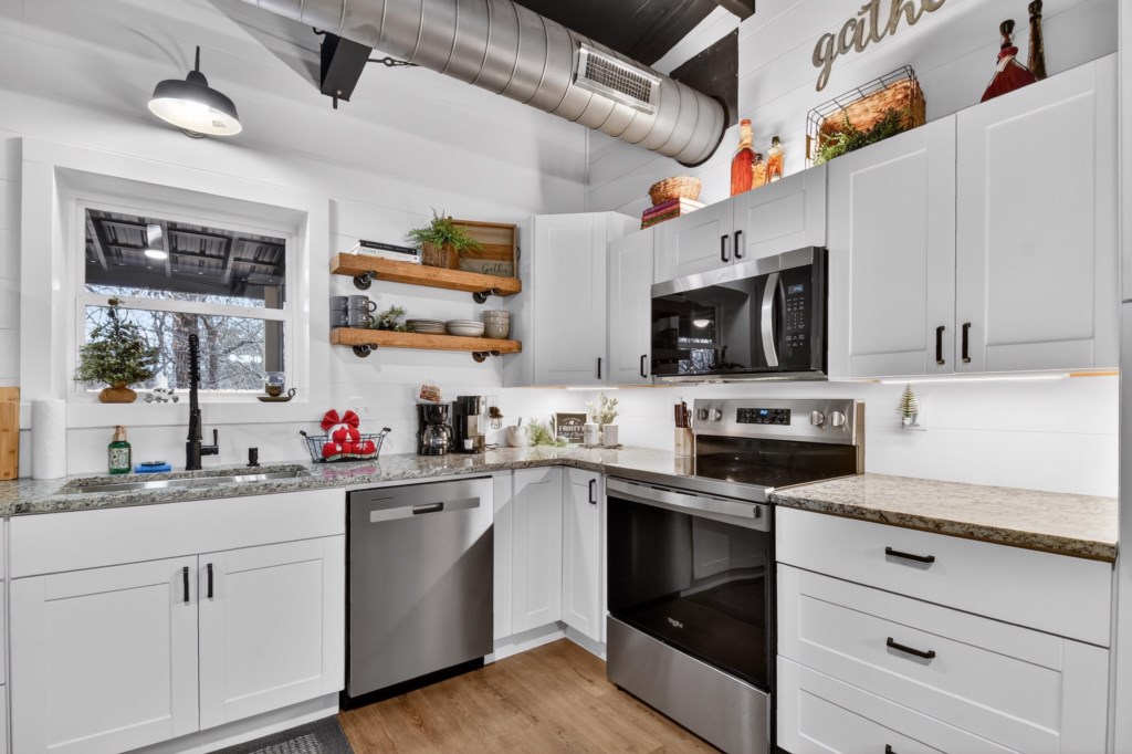 The perfect modern kitchen to cook all of your meals