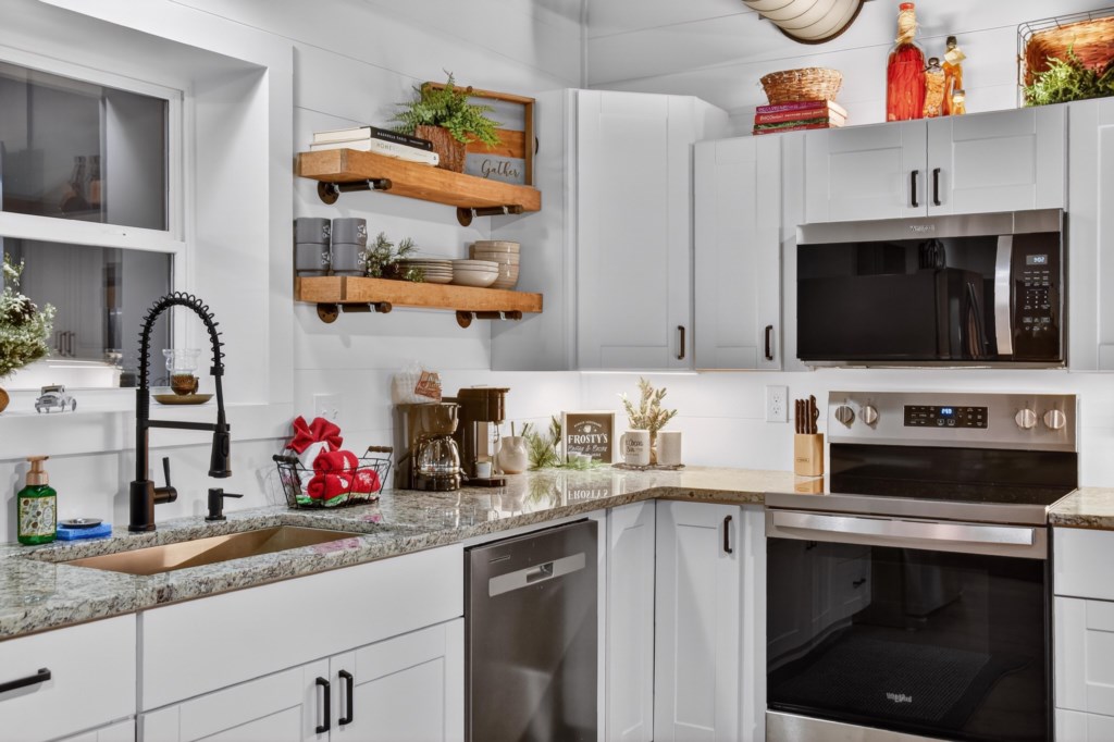 The perfect modern kitchen to cook all of your meals