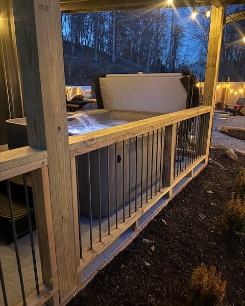 Hot Tub at Hillside Hideaway