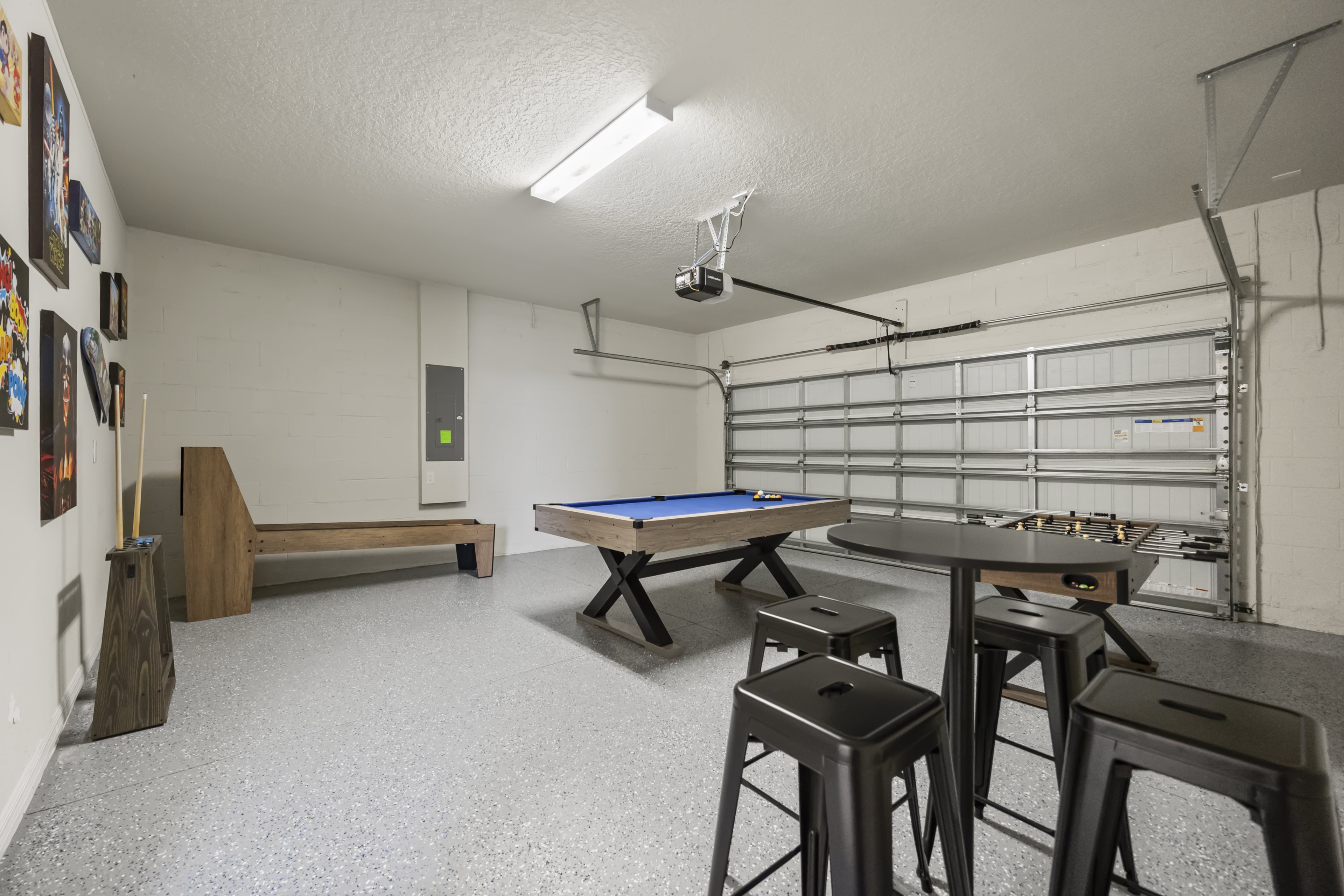 5 bedroom vacation house at Solterra - Image 10