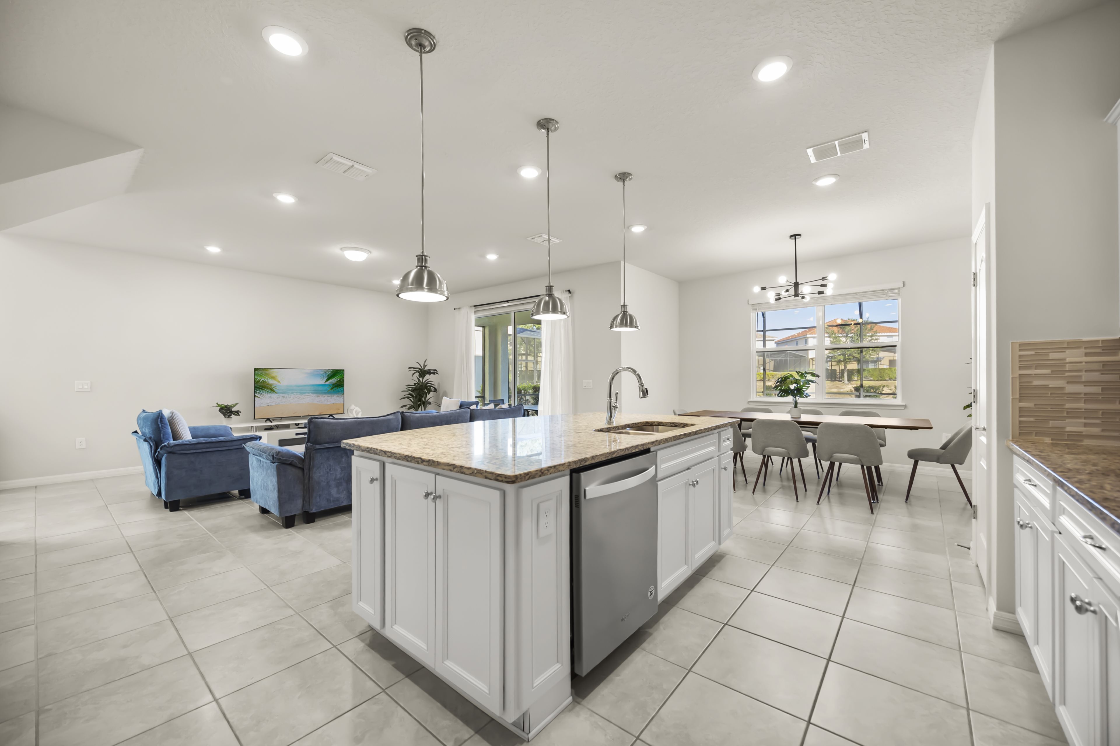 5 bedroom vacation house at Solterra - Image 7