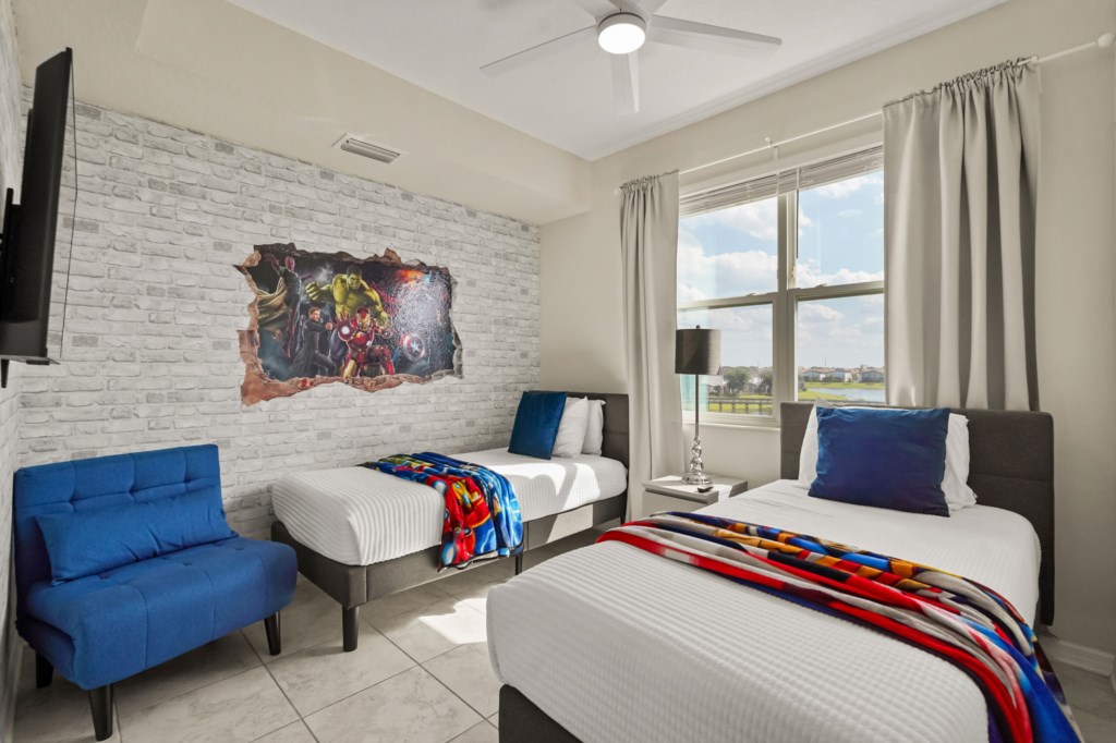 3131 Paradox Cir Unit 306 (15).jpg