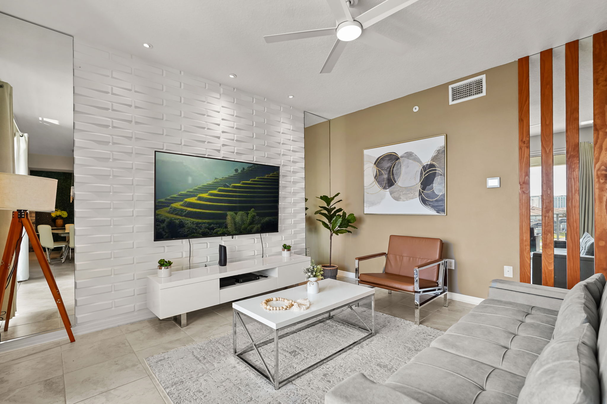 3 bedroom vacation apartment at Storey Lake - Image 2