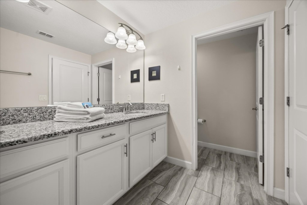 5 bedroom vacation townhouse at Storey Lake - Image 28