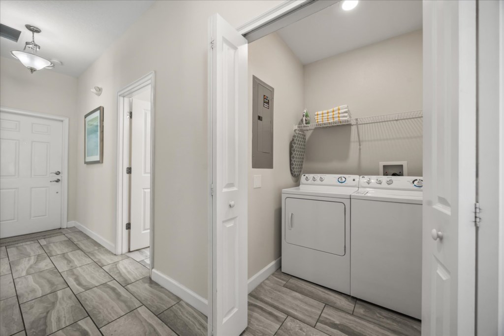 5 bedroom vacation townhouse at Storey Lake - Image 31