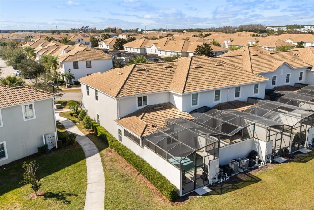 5 bedroom vacation townhouse at Storey Lake - Image 35