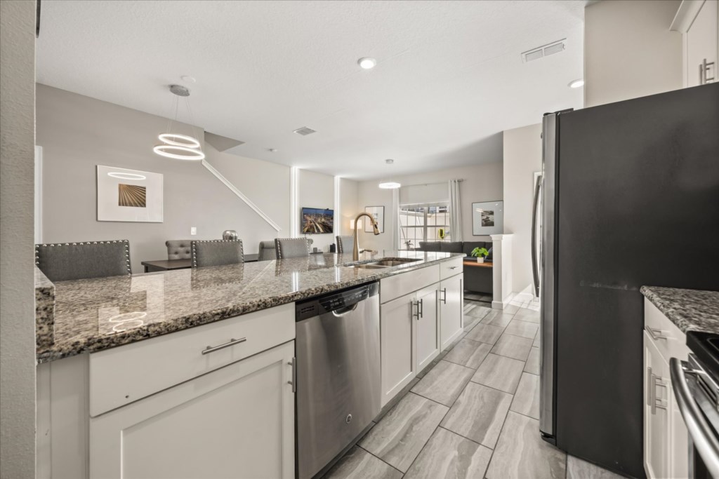 5 bedroom vacation townhouse at Storey Lake - Image 7