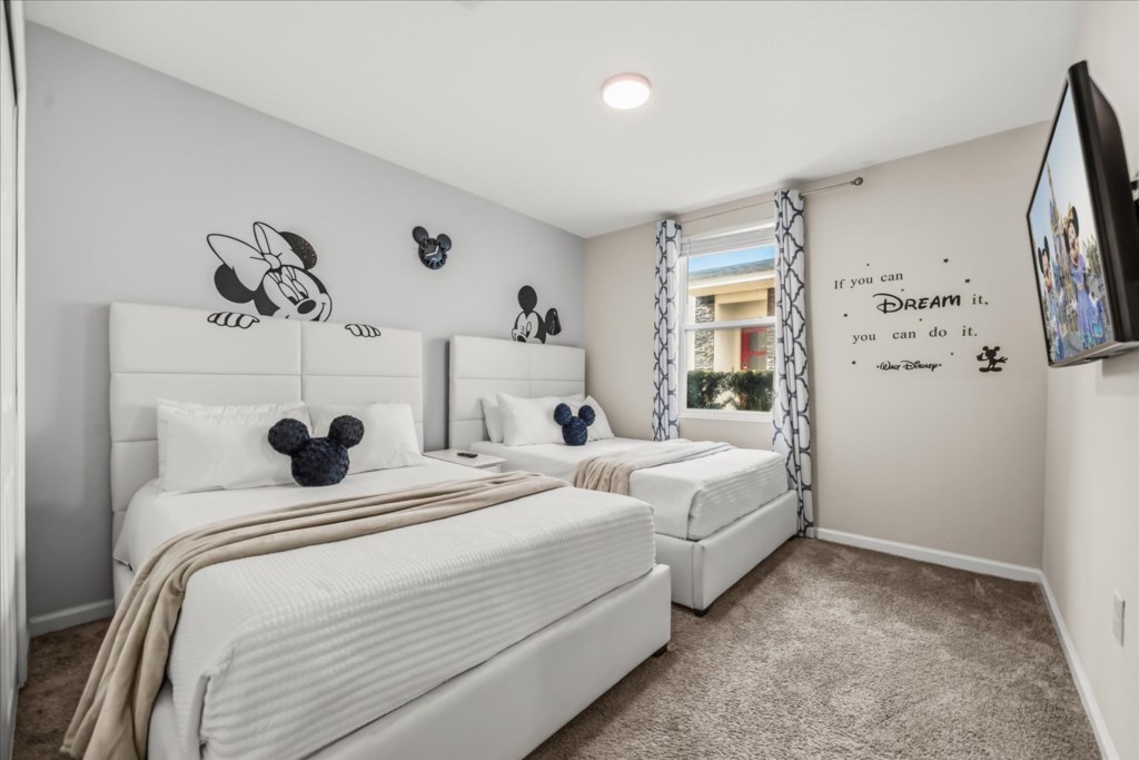 2 bedroom vacation townhouse at Champions Gate - Image 14