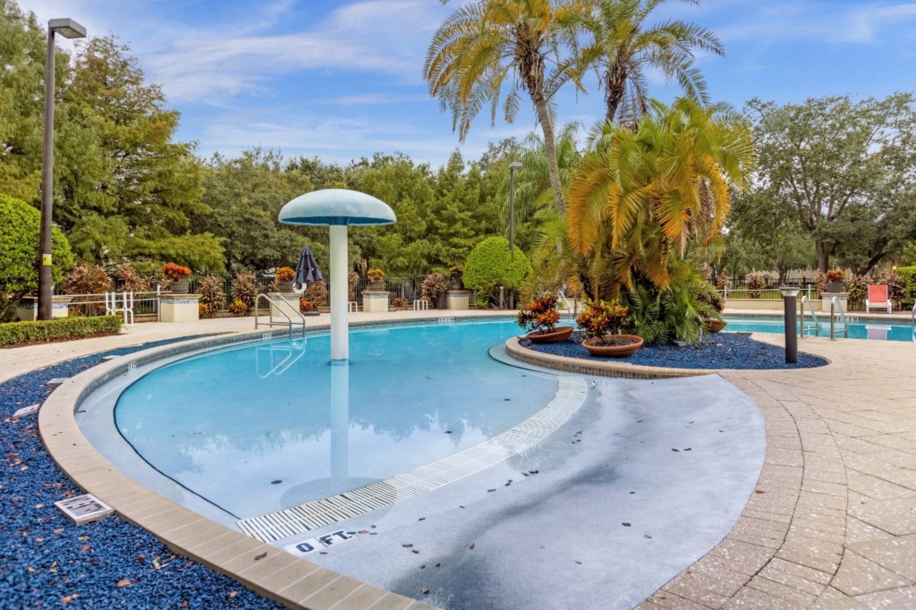 4 bedroom vacation townhouse at Lucaya Village - Image 36