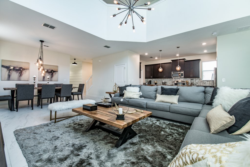 4740SleepyHollowDr-11