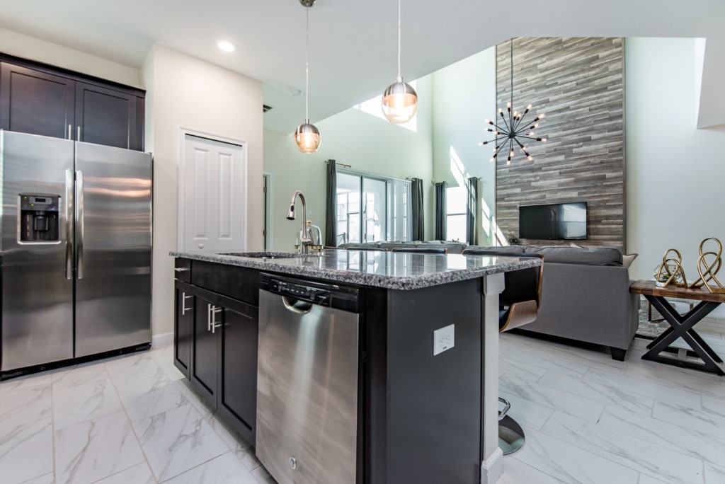 4740SleepyHollowDr-17