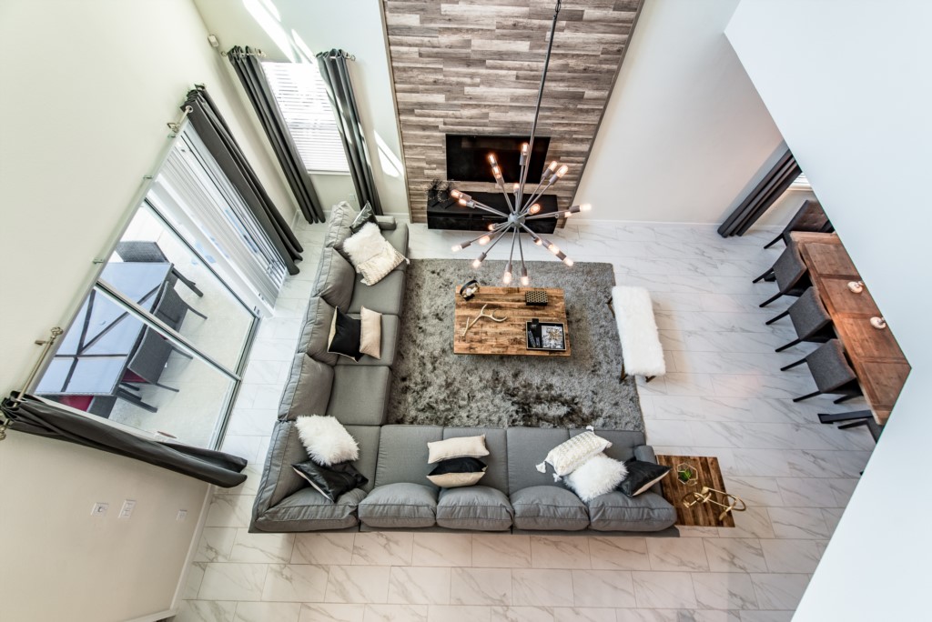 4740SleepyHollowDr-28