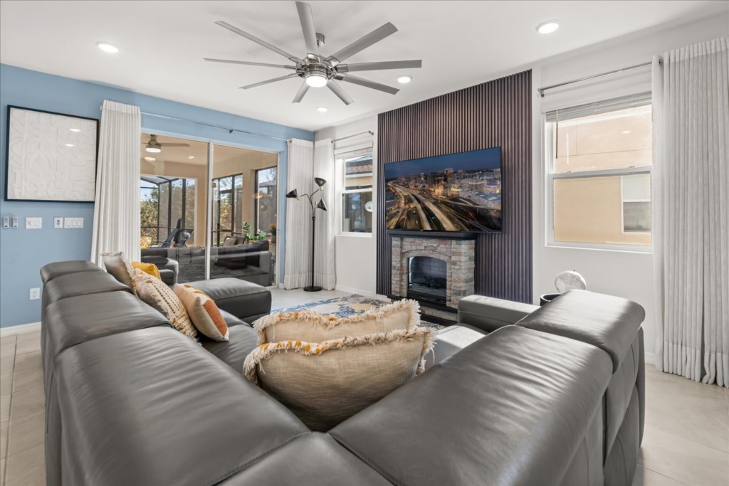 6 bedroom vacation house at Solara Resort - Image 3