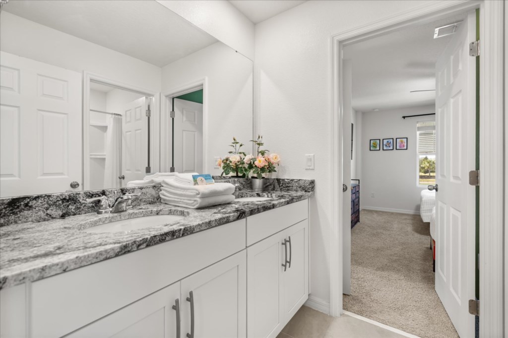 6 bedroom vacation house at Solara Resort - Image 36