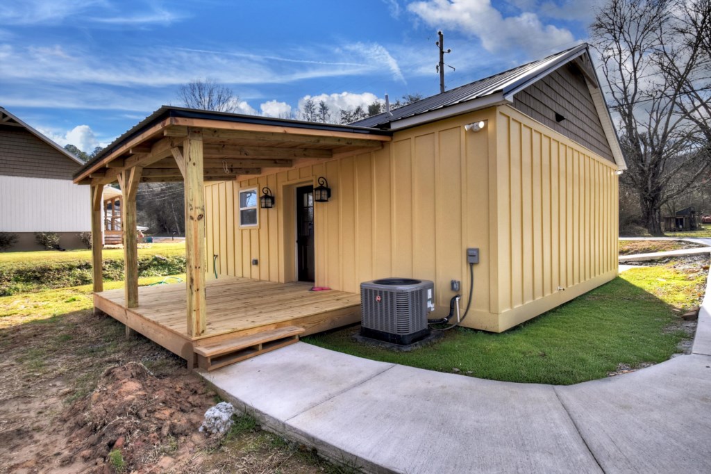 265EastTennesseeAve(20)