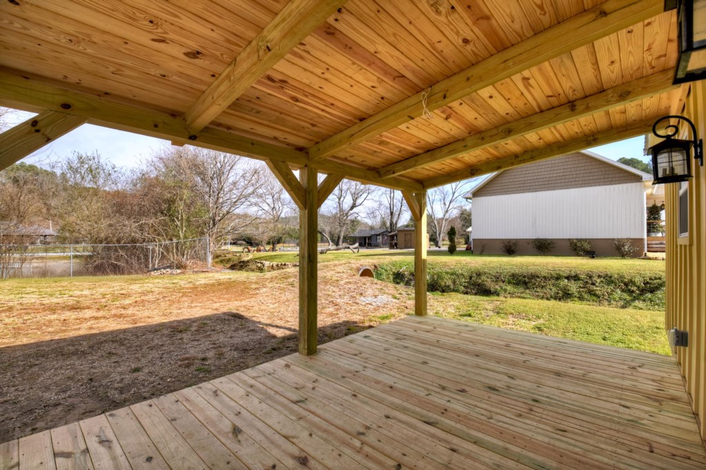 265EastTennesseeAve(21)