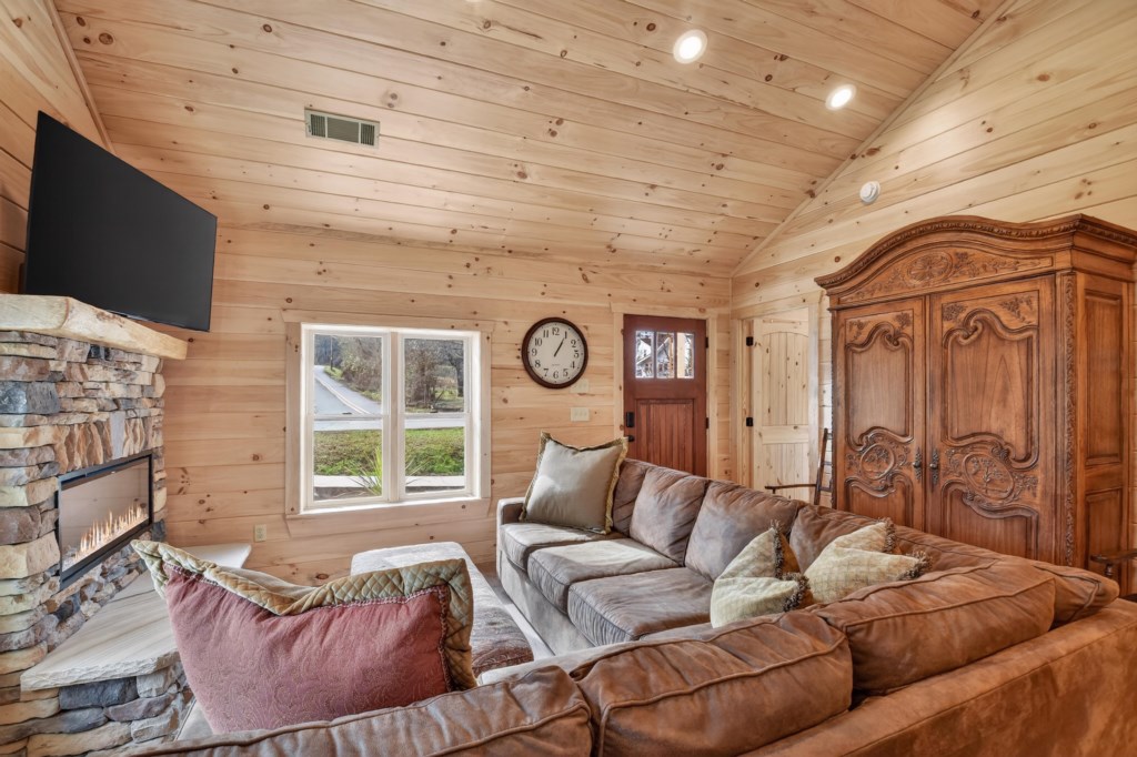 265EastTennesseeAve(26)