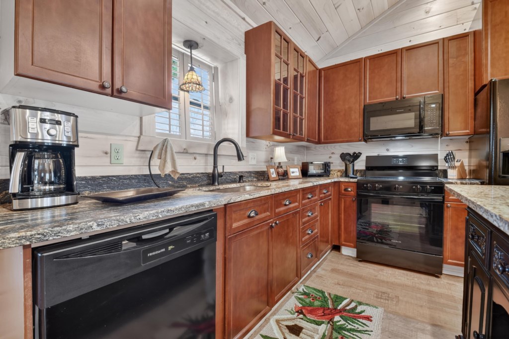 265EastTennesseeAve(29)