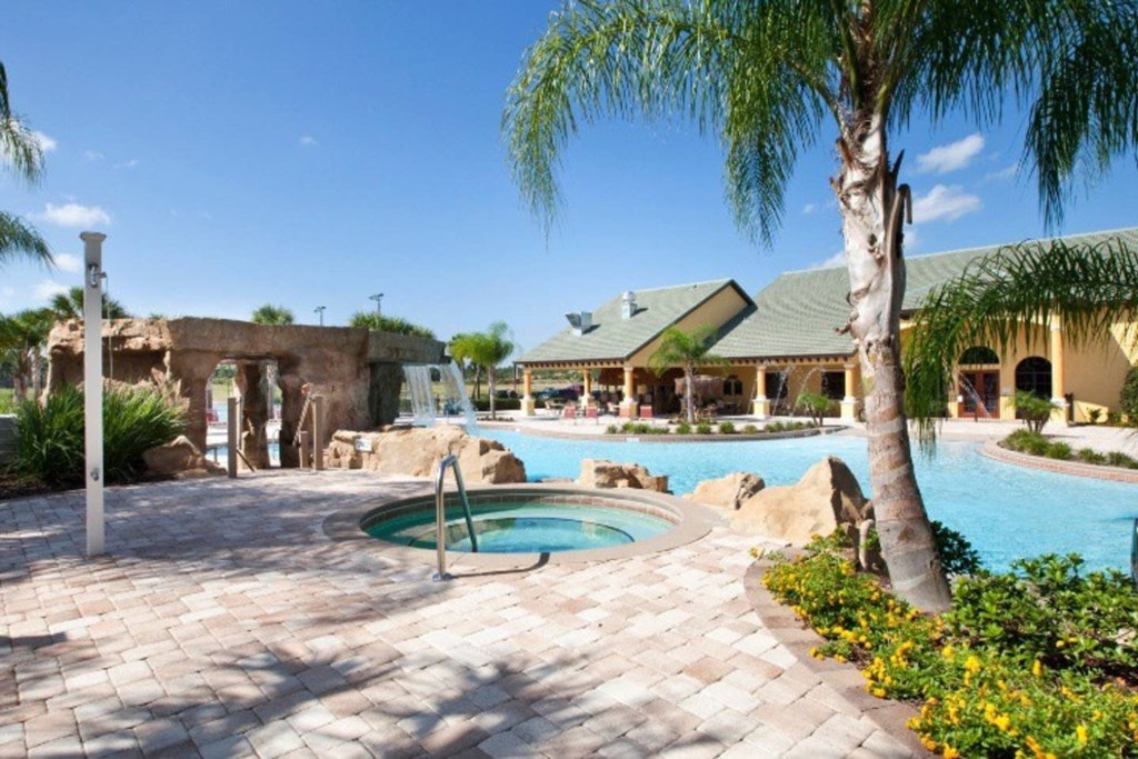 ClubHouseswimmingpoolview