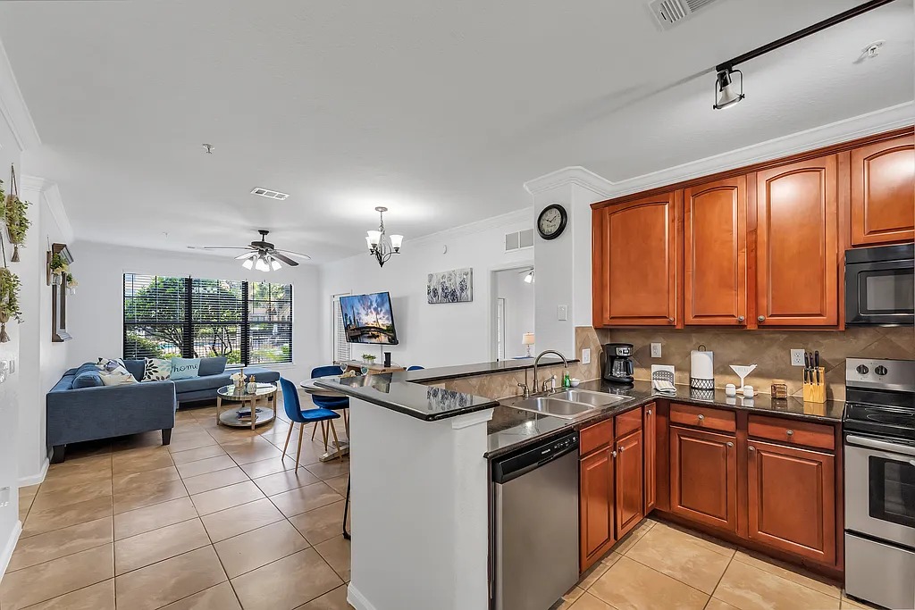 3 bedroom vacation apartment at Bella Piazza - Image 5