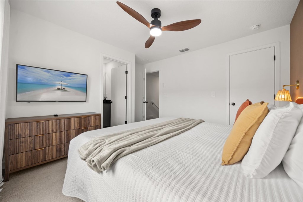 3 bedroom vacation townhouse at The Hub at Westside Reserve - Image 10