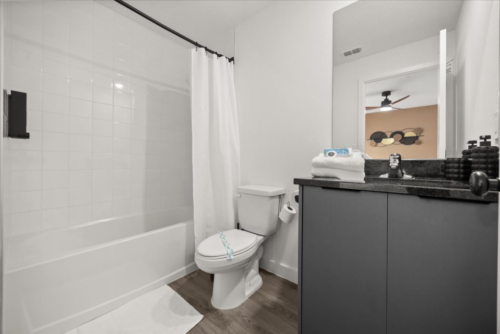 3 bedroom vacation townhouse at The Hub at Westside Reserve - Image 16