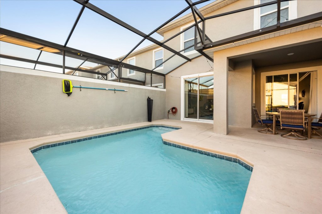 4 bedroom vacation townhouse at Storey Lake - Image 18