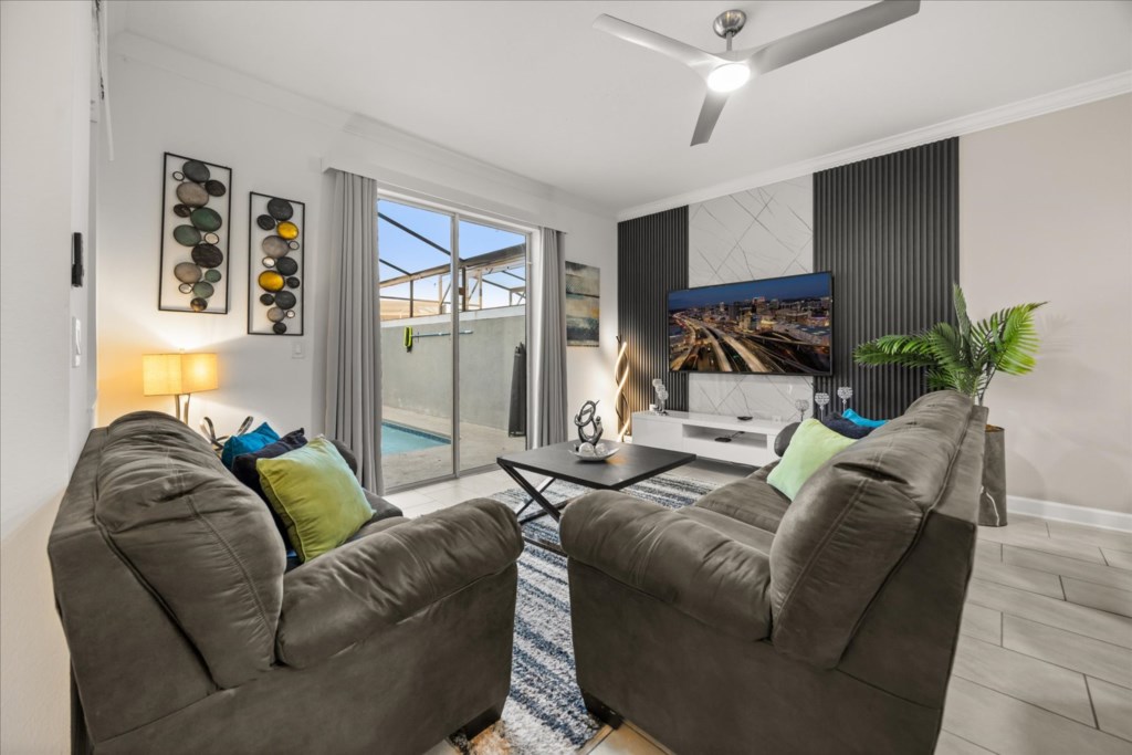 4 bedroom vacation townhouse at Storey Lake - Image 3