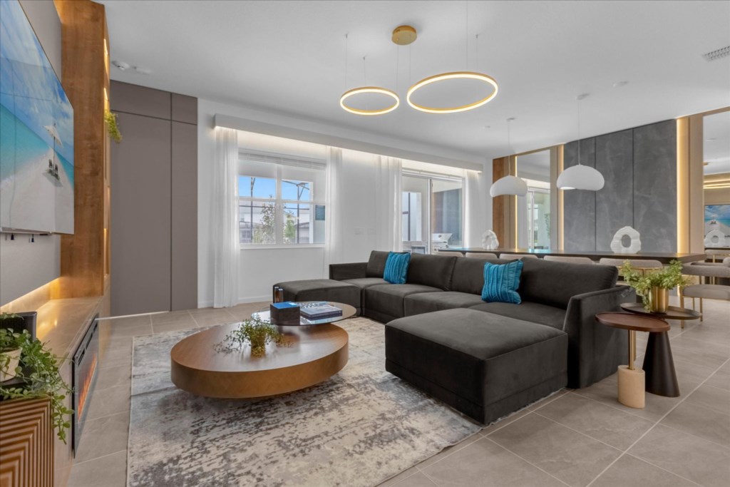 12 bedroom vacation house at Veranda Palms - Image 1