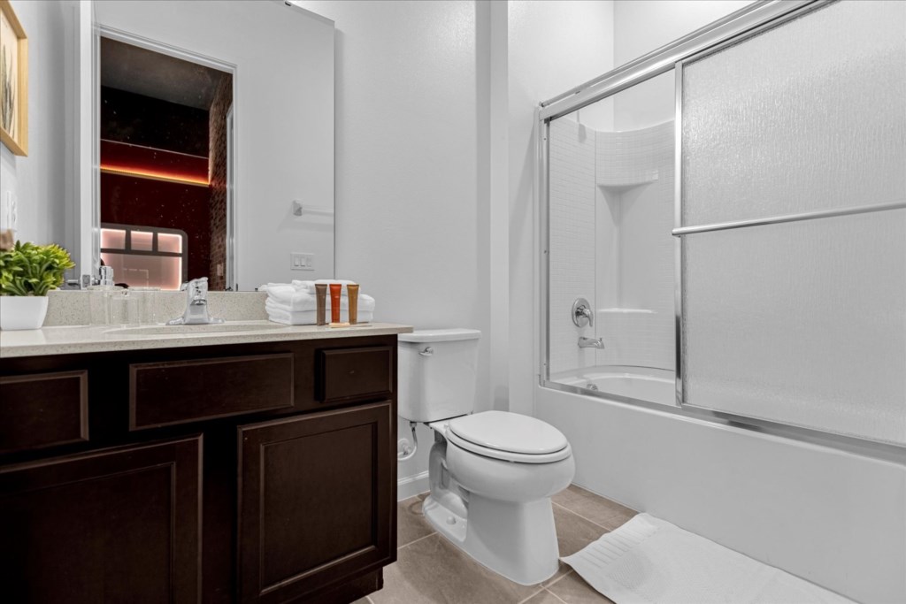12 bedroom vacation house at Veranda Palms - Image 68