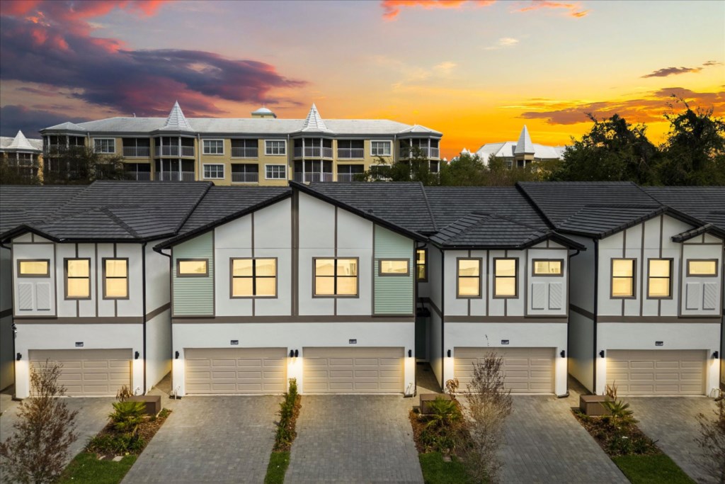 5 bedroom vacation townhouse at Paradiso Grande - Image 1