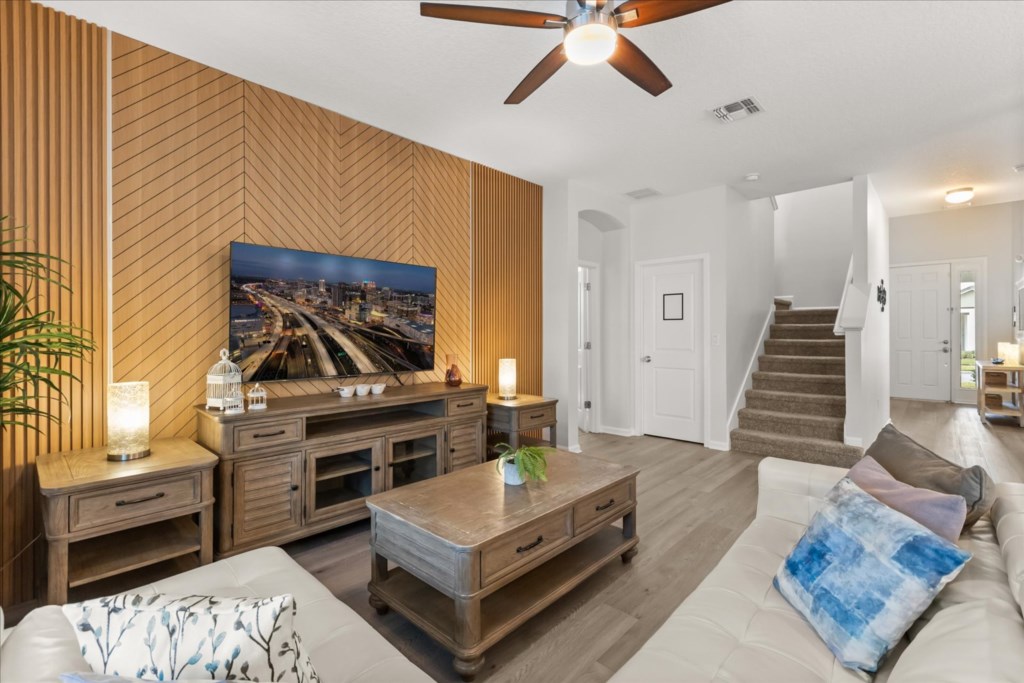 8 bedroom vacation house at Sonoma Resort - Image 3