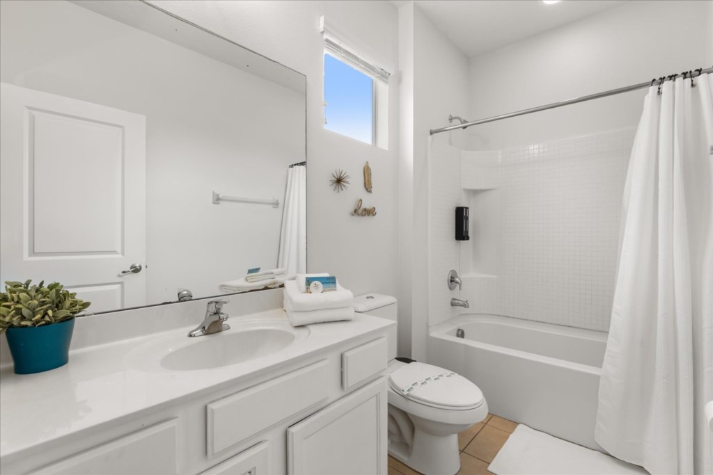 8 bedroom vacation house at Sonoma Resort - Image 47