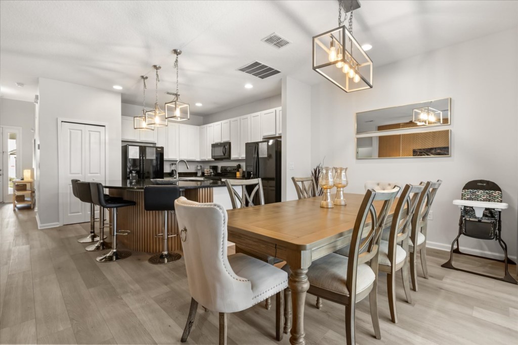 8 bedroom vacation house at Sonoma Resort - Image 6