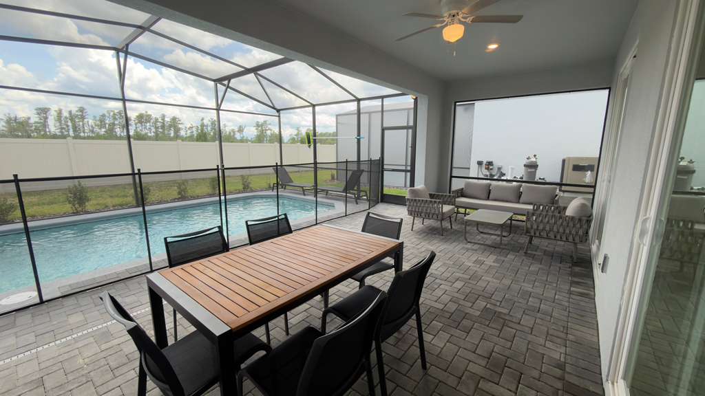 5 bedroom vacation townhouse at Windsor Cay - Image 12