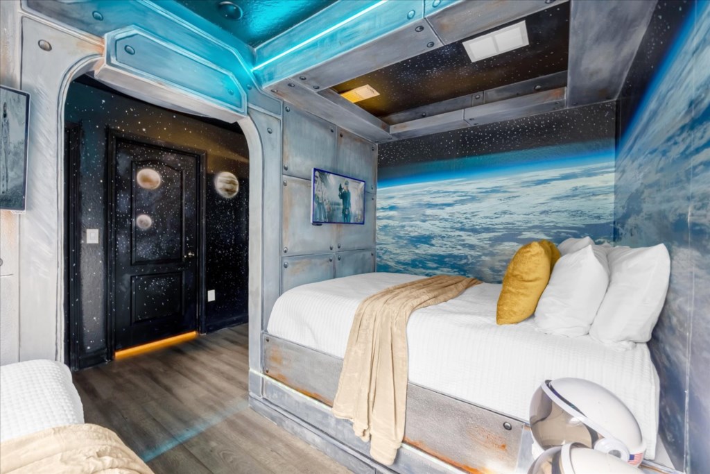 9 bedroom vacation house at Champions Gate - Image 35