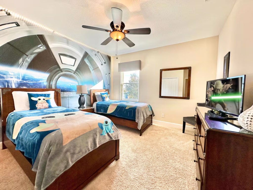 c35ad8ce-be35-4112-9394-4457677d0010