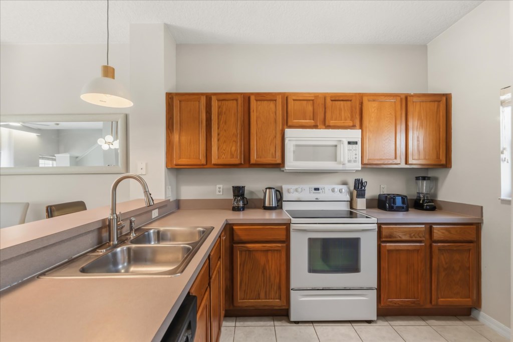 3 bedroom vacation townhouse at Bella Vida - Image 8