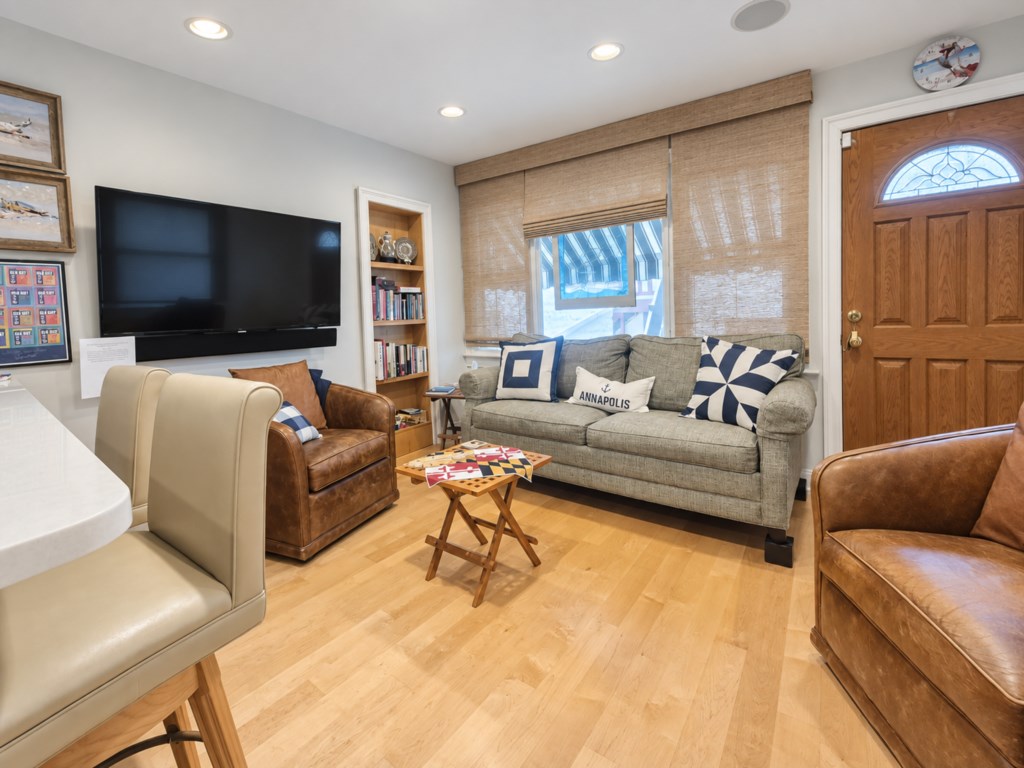 A comfortable additional sitting area for relaxing with family and friends.